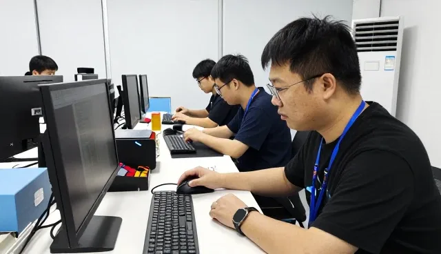 注重人才培养有哪些特点?